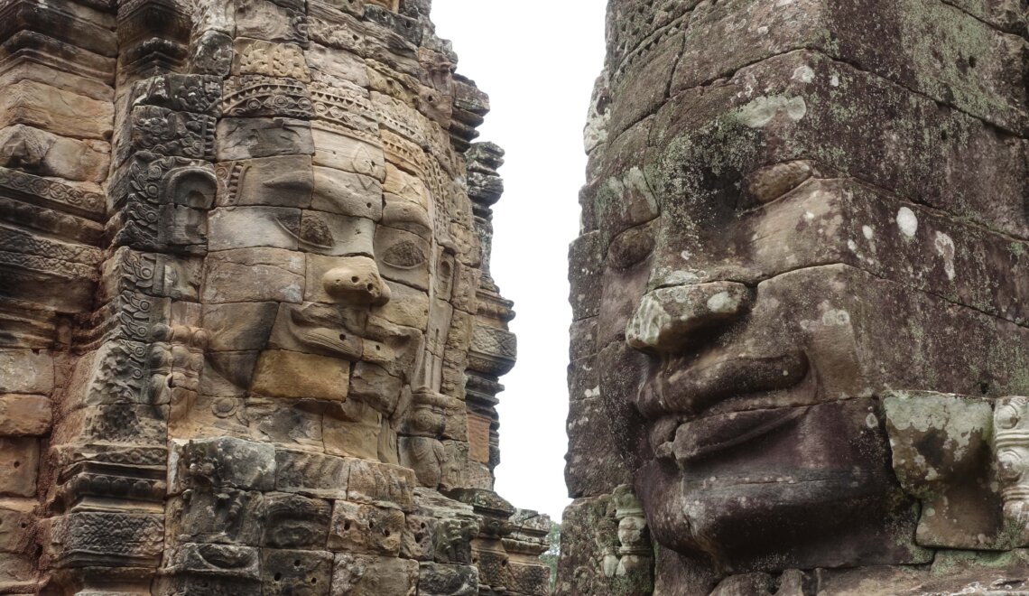 Angkor Wat dreef op water en weerspiegelde het universum