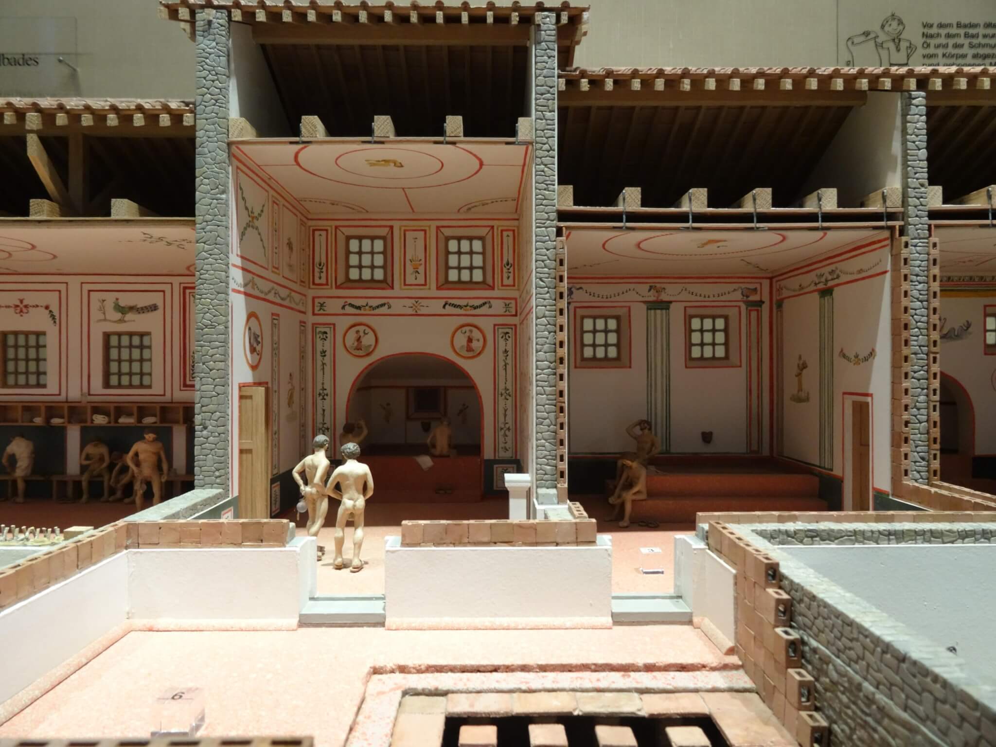 model van de thermen zoals die ooit ter beschikking stonden van militairen in legerkamp Saalburg